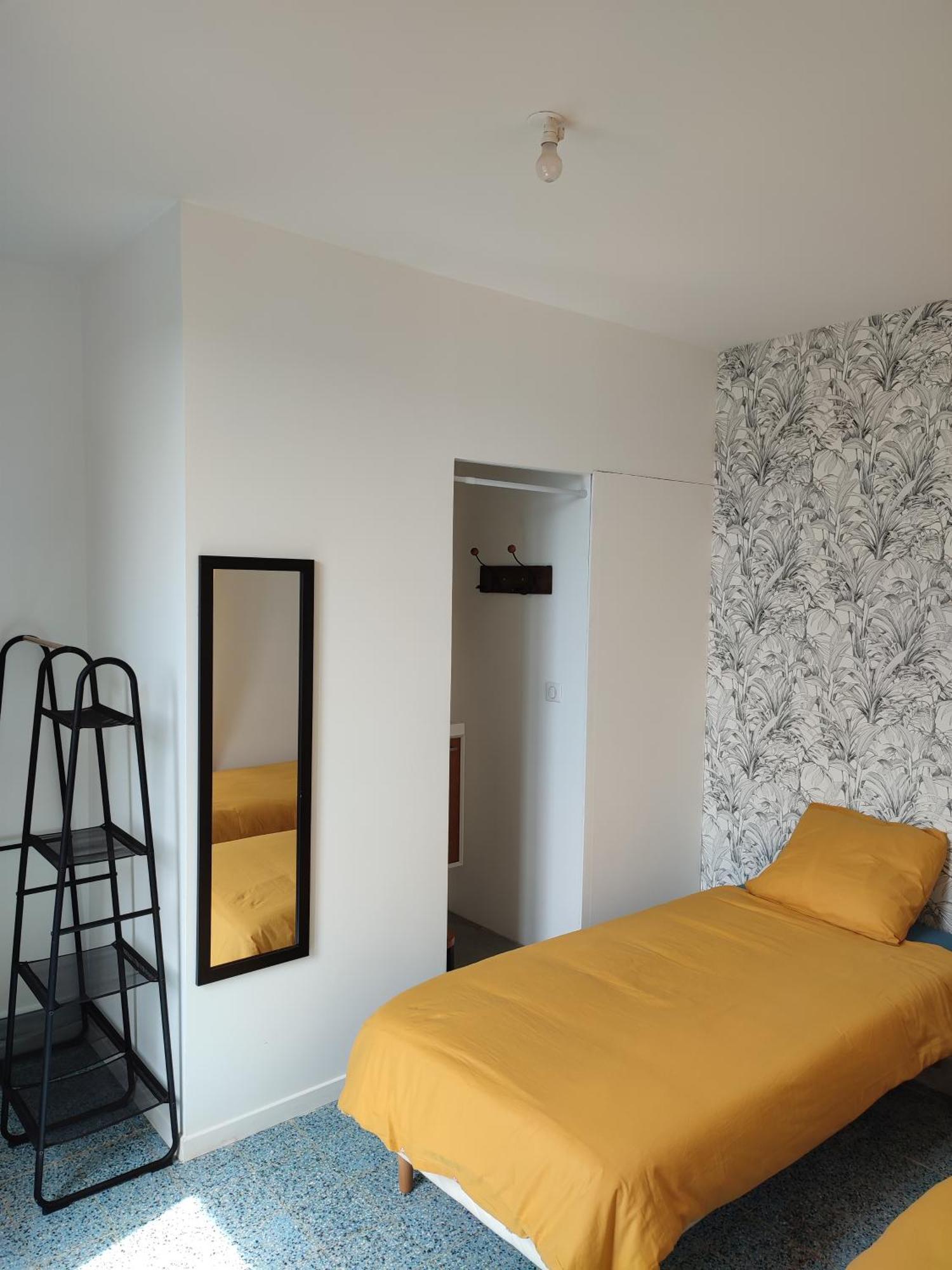La Maison Des Voyageurs Avec Grand Parking Prive -Calme Et Serenite Chevincourt Екстер'єр фото